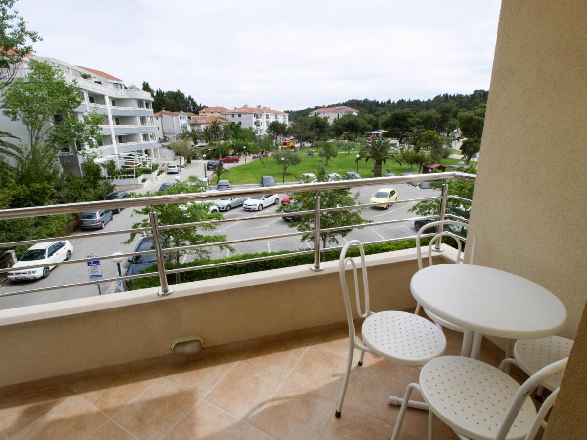 Bondi Apartment *